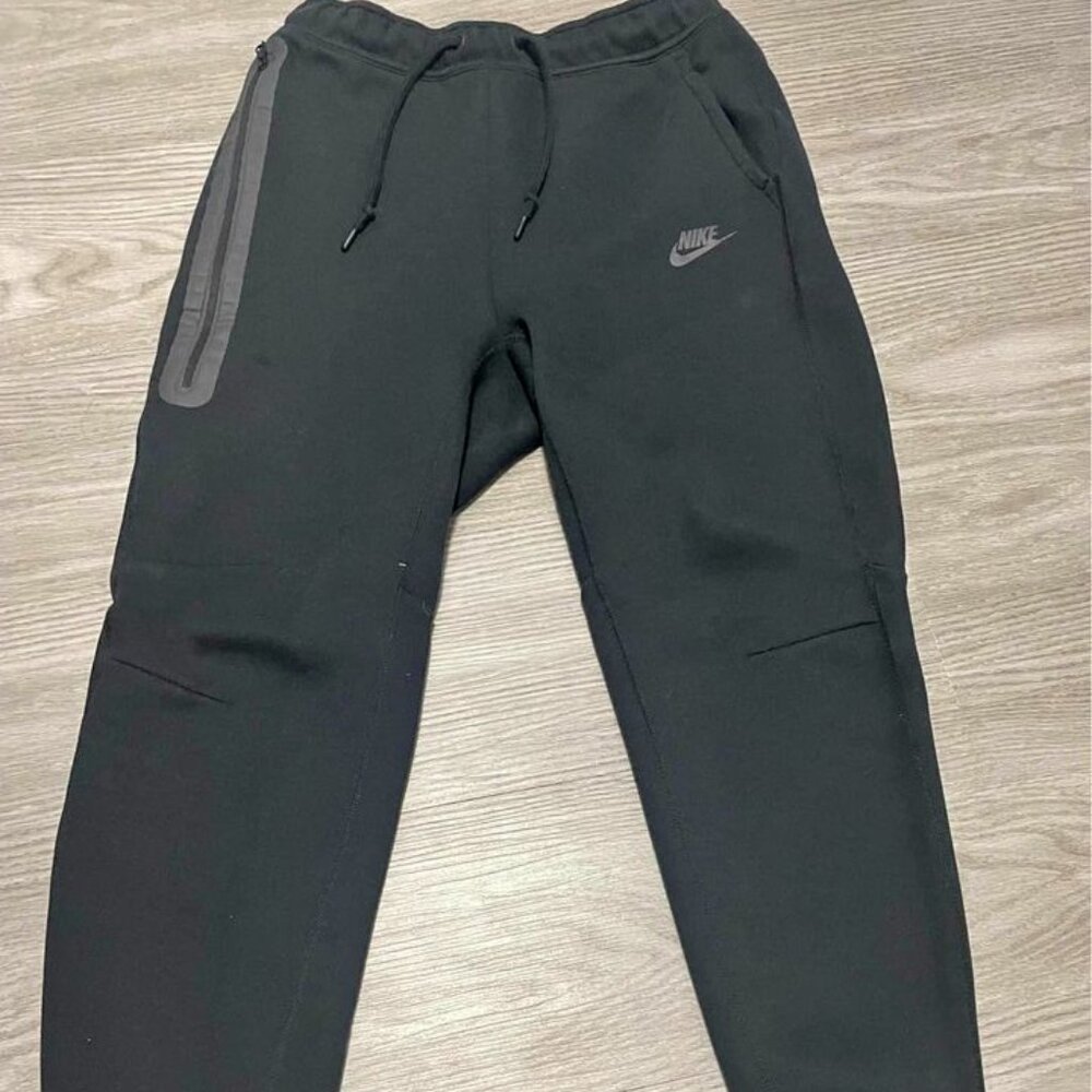Nike tech pants